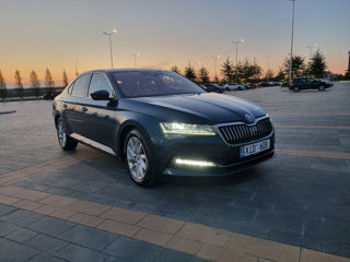 Skoda Superb foto 9