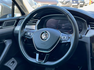 Volkswagen Passat foto 11