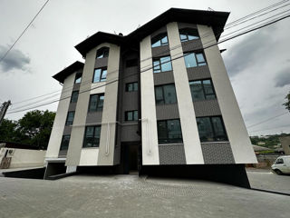 Apartament cu 2 camere, 70 m², Centru, Ialoveni foto 3