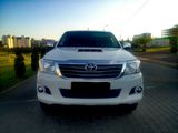 Toyota Hilux foto 6