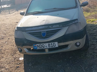 Dacia Logan foto 4