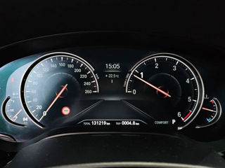 BMW 5 Series foto 6