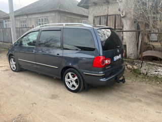 Volkswagen Sharan foto 3