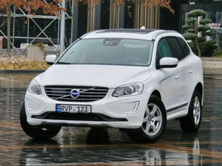 Volvo XC60 foto 2