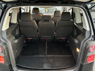 Volkswagen Touran foto 18