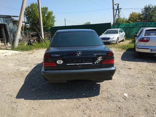 Mercedes c Klass 202.    2 compresor. foto 3