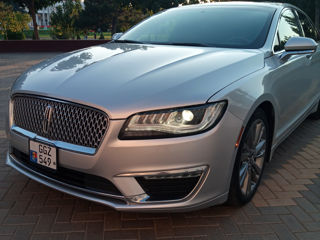 Lincoln MKZ