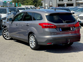 Ford Focus foto 5