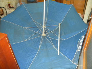 Зонтик торговый   120 лей foto 3