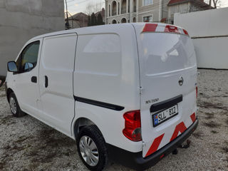 Nissan NV200 foto 12