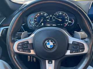 BMW 5 Series foto 7