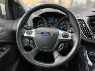 Ford Kuga foto 13