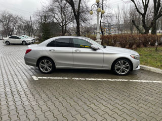 Mercedes C-Class foto 3