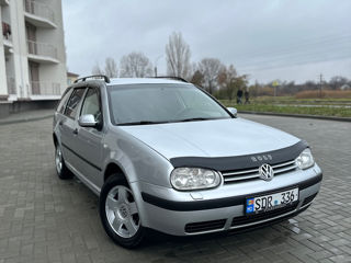 Volkswagen Golf foto 2