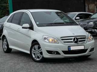 Mercedes B-Class foto 5