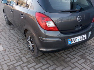 Opel Corsa foto 3