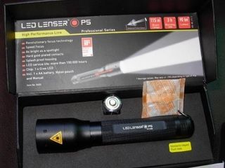 Профессиональный светодиодный фонарь Led Lenser P5. foto 7