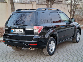 Subaru Forester foto 6