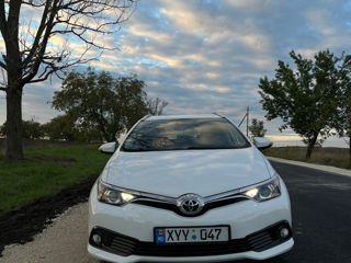 Toyota Auris foto 3