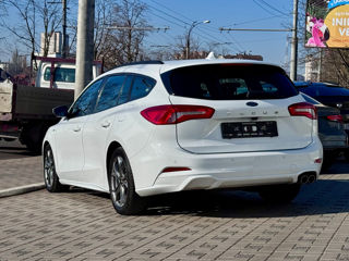 Ford Focus foto 6