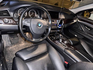 BMW 5 Series foto 7