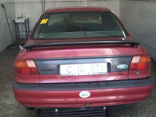 Ford Mondeo foto 3