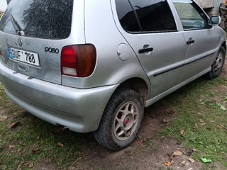 Volkswagen Polo foto 2