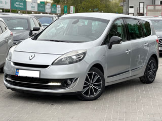 Renault Grand Scenic foto 3