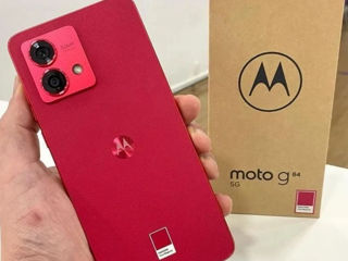 Motorola g85 / motorola razr 40 noi