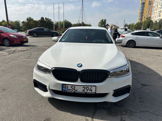 BMW 5 Series foto 8