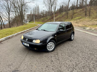 Volkswagen Golf foto 2