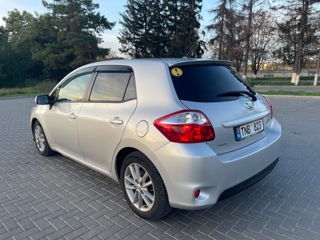 Toyota Auris foto 6