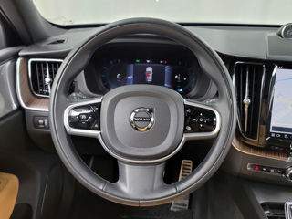 Volvo XC60 foto 5