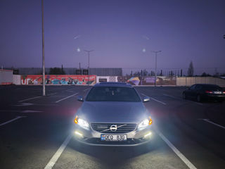 Volvo V60 foto 3