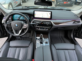 BMW 5 Series foto 13