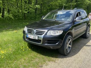 Volkswagen Touareg foto 2