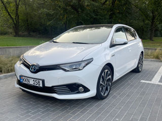 Toyota Auris foto 2