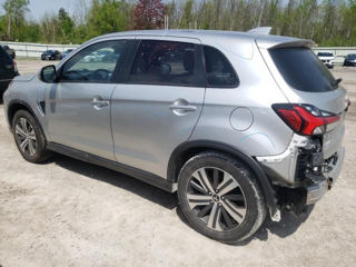 Mitsubishi Outlander foto 2