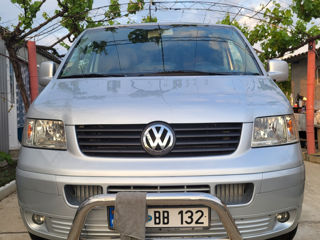 Volkswagen T5 foto 4