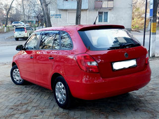 Skoda Fabia foto 2