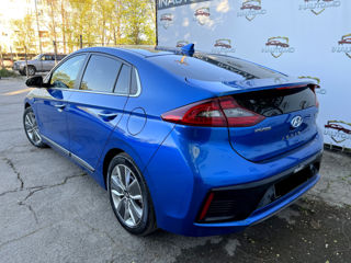 Hyundai IONIQ foto 2