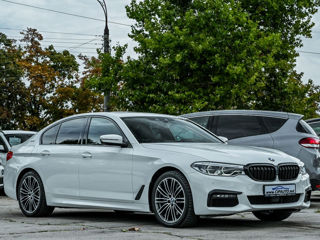 BMW 5 Series foto 1