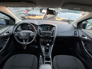 Ford Focus foto 13