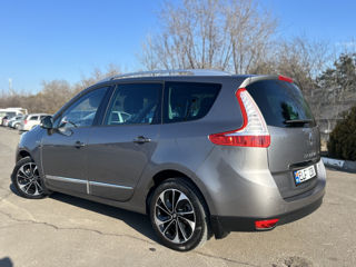 Renault Grand Scenic foto 3