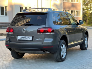 Volkswagen Touareg foto 6