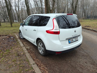 Renault Grand Scenic foto 4