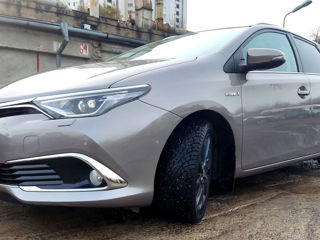 Toyota Auris foto 4