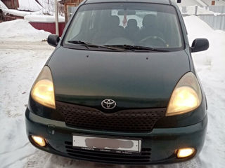 Tayota yaris verso