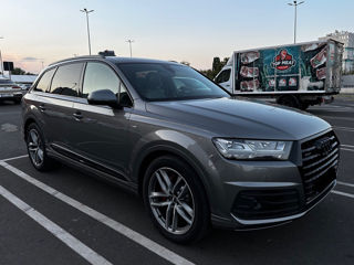 Audi Q7 foto 2