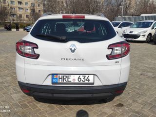 Renault Megane foto 14